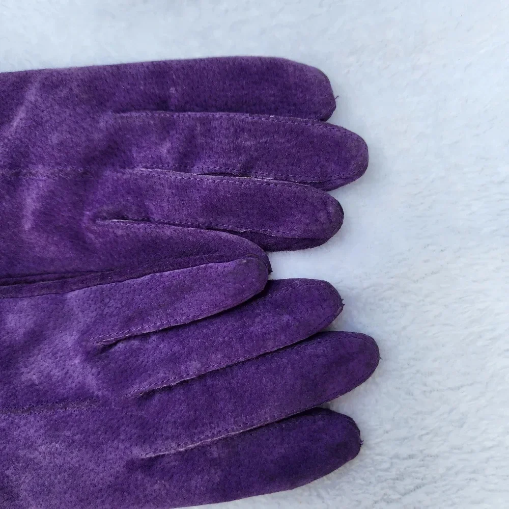 Fownes‎ Vintage Purple suede gloves M